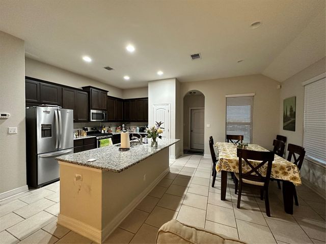 404 Blue Waterleaf LN, Georgetown, TX 78626