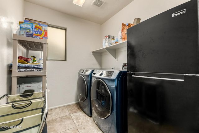 2507 E RUSTLING OAKS Lane, Phoenix, AZ 85024