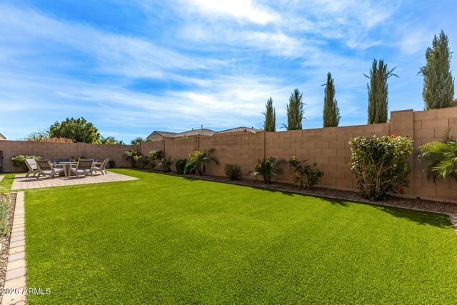 2507 E RUSTLING OAKS Lane, Phoenix, AZ 85024