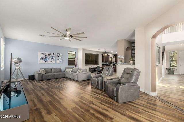 2507 E RUSTLING OAKS Lane, Phoenix, AZ 85024