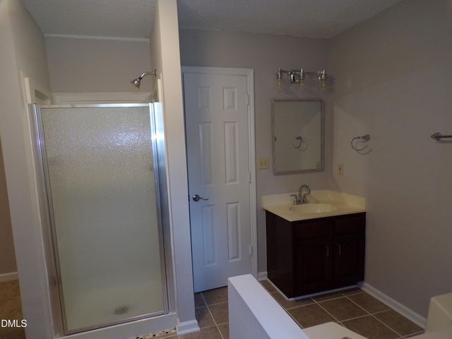 610 Cross Timbers Drive, Durham, NC 27713