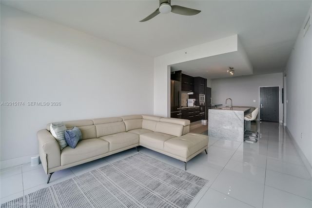 900 Biscayne Blvd 3407, Miami, FL 33132