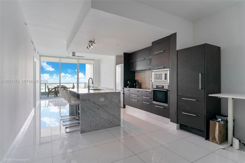 900 Biscayne Blvd 3407, Miami, FL 33132
