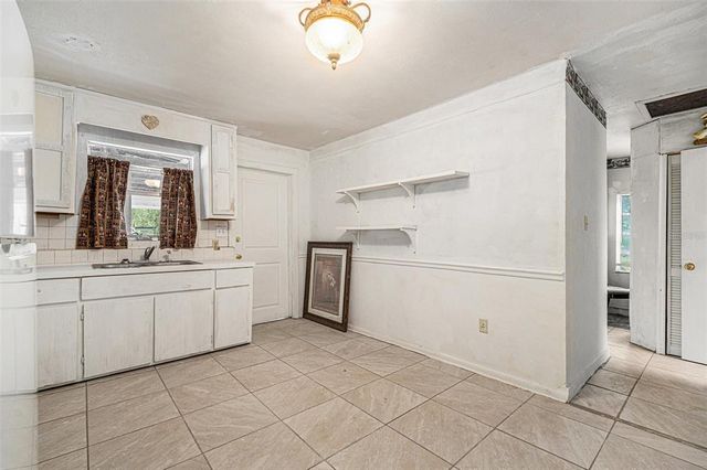 20653 OLD TRILBY ROAD, Dade City, FL 33523