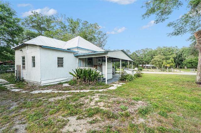 20653 OLD TRILBY ROAD, Dade City, FL 33523