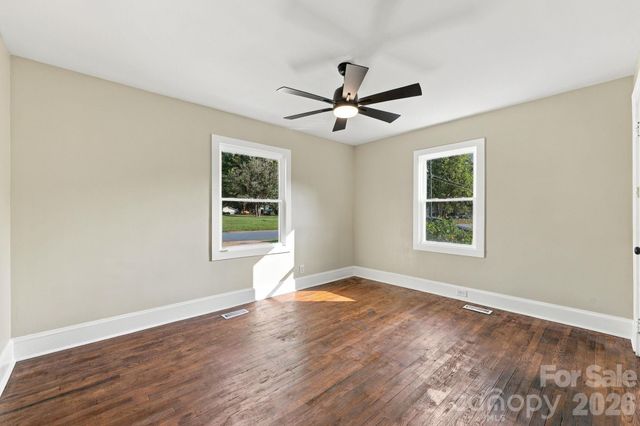 314 Rockyford Street, Morganton, NC 28655