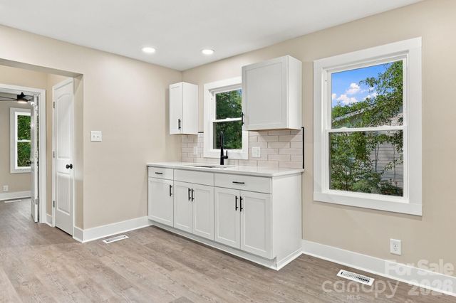 314 Rockyford Street, Morganton, NC 28655