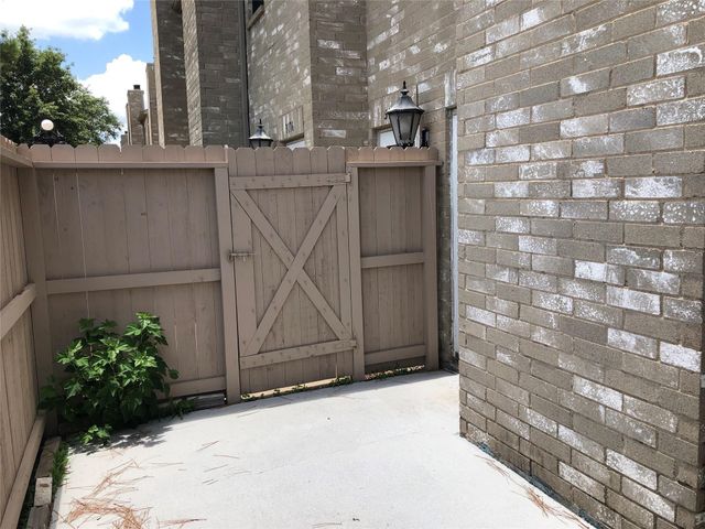 3178 Holly Hall Street, Houston, TX 77054