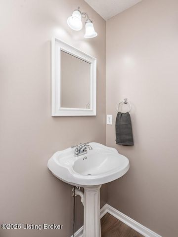 2101 Carabiner Way, Louisville, KY 40245