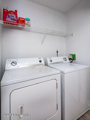 2101 Carabiner Way, Louisville, KY 40245