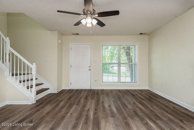 2101 Carabiner Way, Louisville, KY 40245