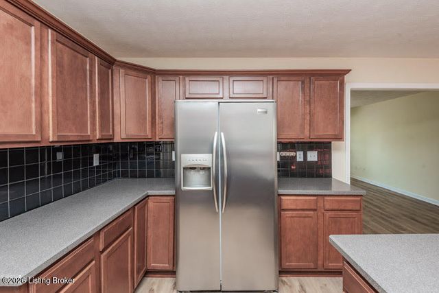 2101 Carabiner Way, Louisville, KY 40245