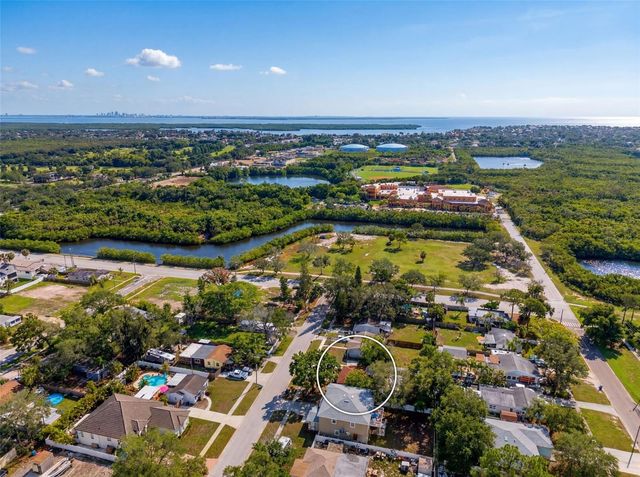 824 59TH AVE NE, St Petersburg, FL 33703
