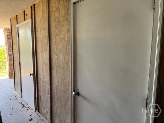 91 Screven Street B103, Darien, GA 31305