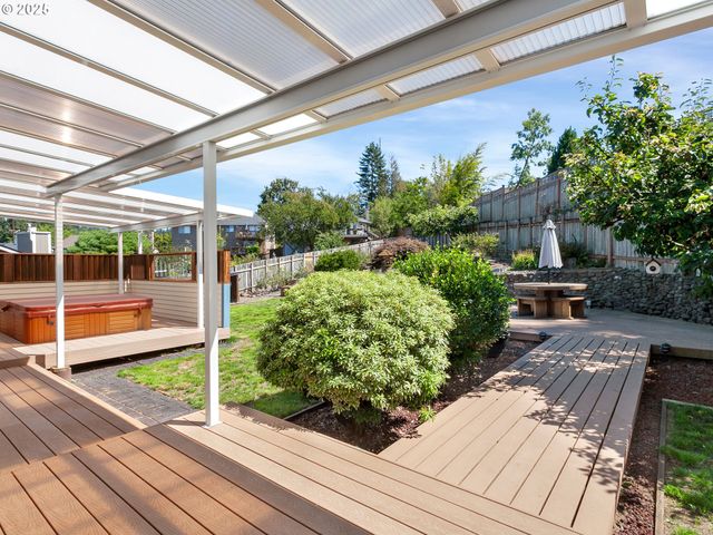 11424 Sw 66TH Ave, Portland, OR 97223