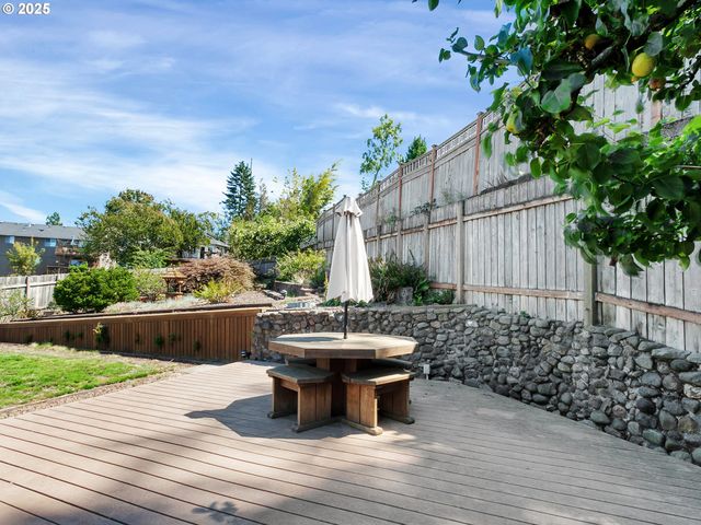 11424 Sw 66TH Ave, Portland, OR 97223