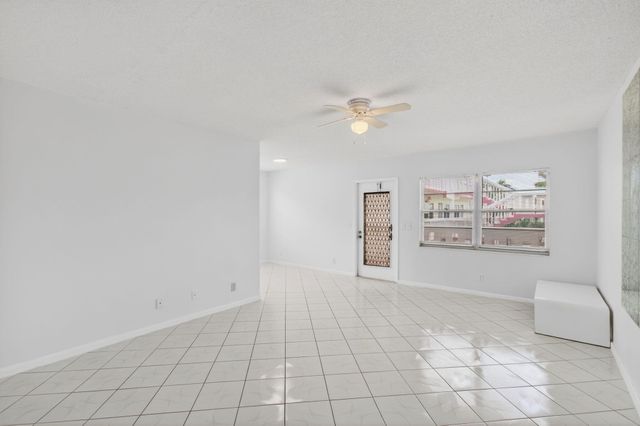 360 Fanshaw, Boca Raton, FL 33434