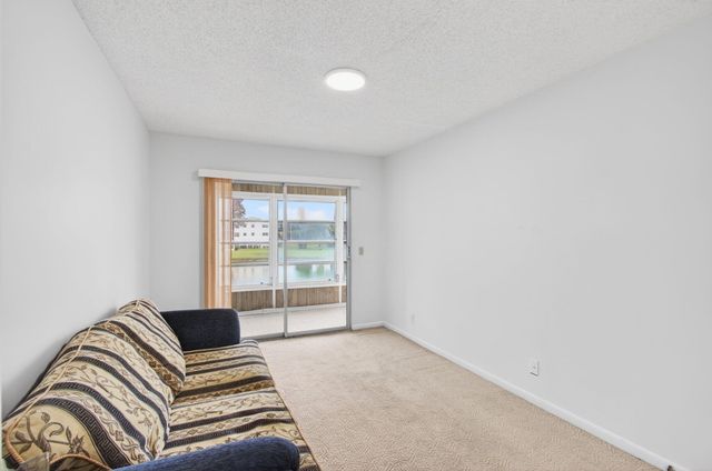 360 Fanshaw, Boca Raton, FL 33434