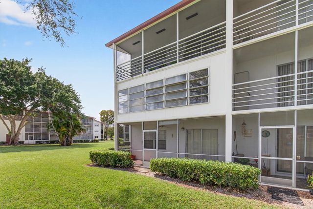 360 Fanshaw, Boca Raton, FL 33434