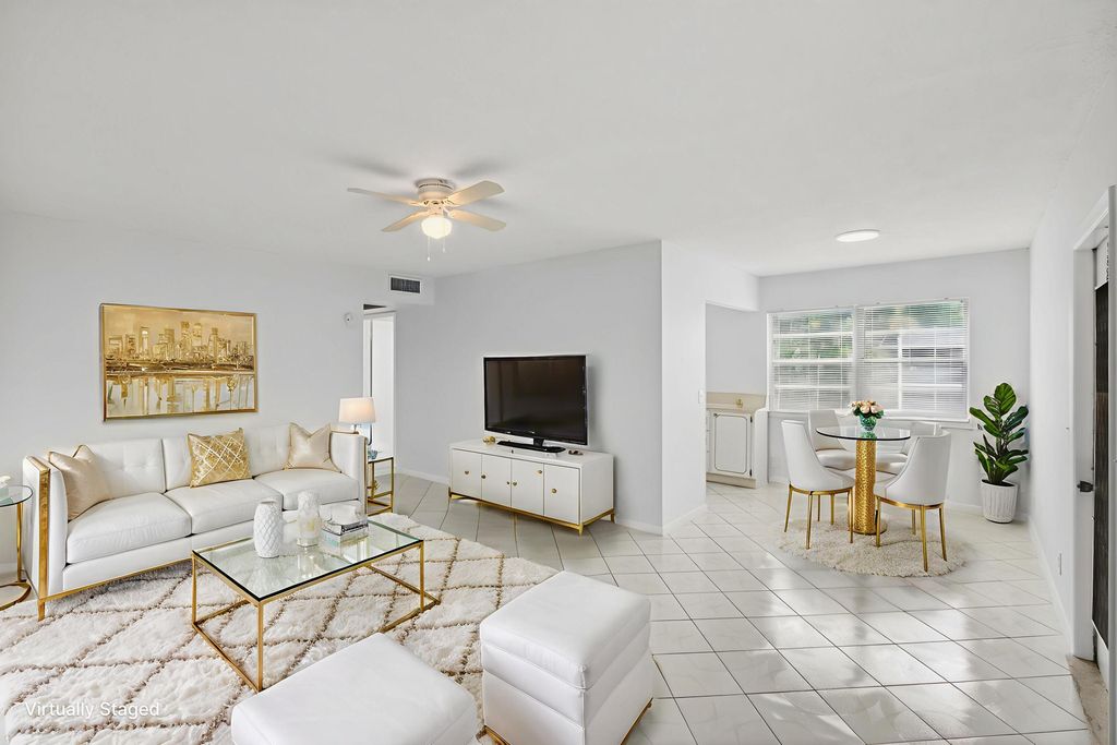 360 Fanshaw, Boca Raton, FL 33434