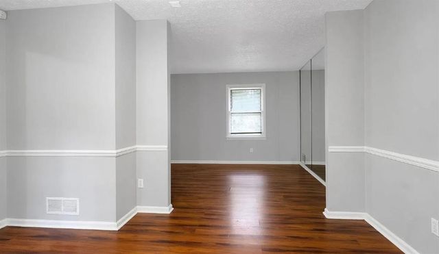 1675 Oak Ridge Way, Lawrenceville, GA 30044