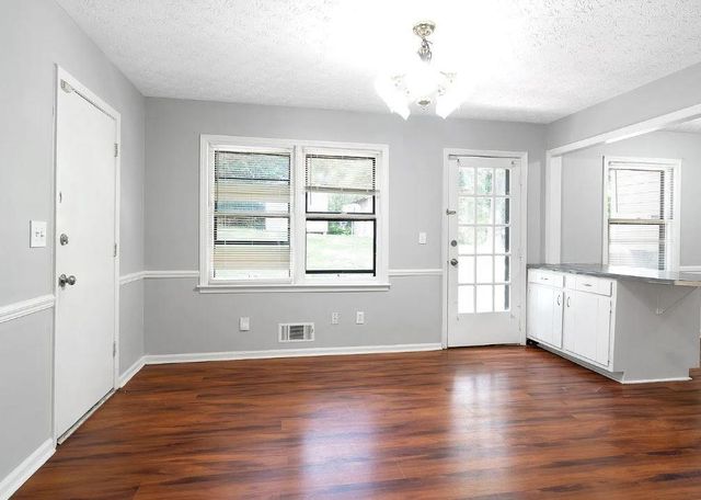 1675 Oak Ridge Way, Lawrenceville, GA 30044