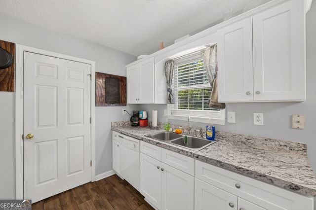 115 Macedonia Woods Drive, Newnan, GA 30263