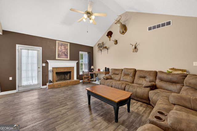 115 Macedonia Woods Drive, Newnan, GA 30263