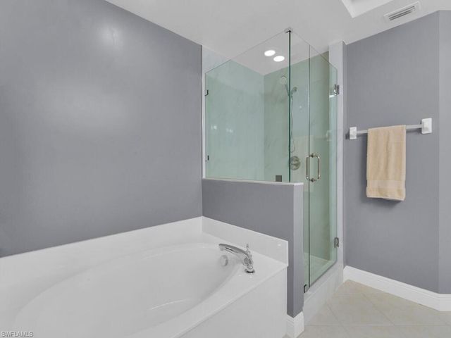 2745 1st ST 1006, Fort Myers, FL 33916