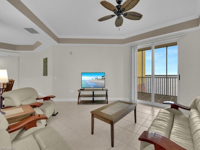 2745 1st ST 1006, Fort Myers, FL 33916