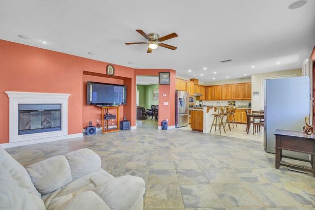 4068 Barn Hollow Way, Antioch, CA 94509