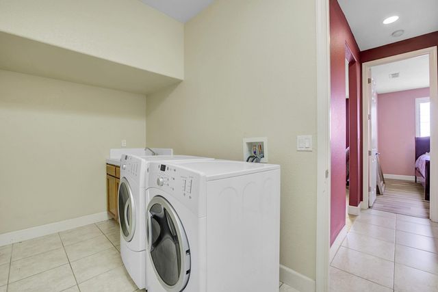 4068 Barn Hollow Way, Antioch, CA 94509