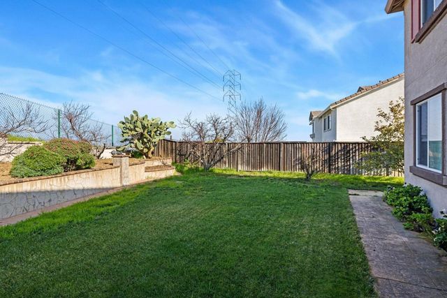 4068 Barn Hollow Way, Antioch, CA 94509