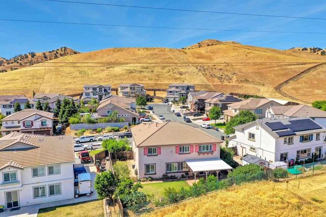 4068 Barn Hollow Way, Antioch, CA 94509