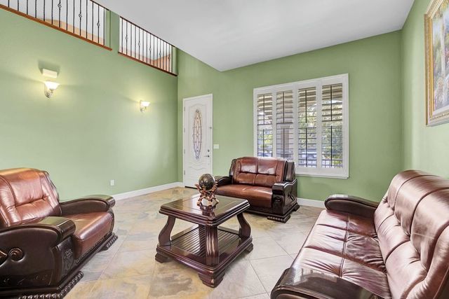 4068 Barn Hollow Way, Antioch, CA 94509