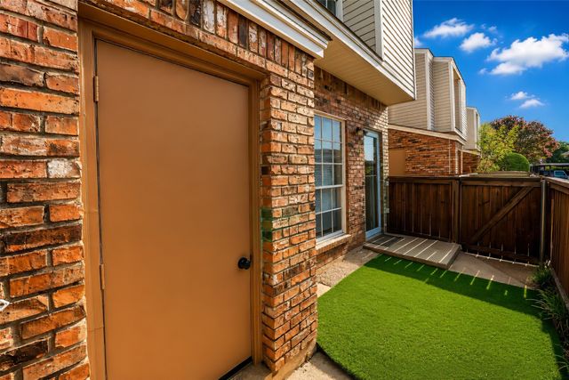 12921 Abrams Road 403, Dallas, TX 75243
