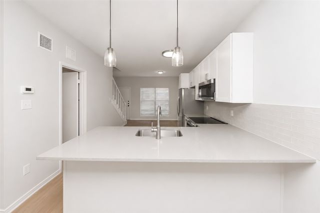 12921 Abrams Road 403, Dallas, TX 75243