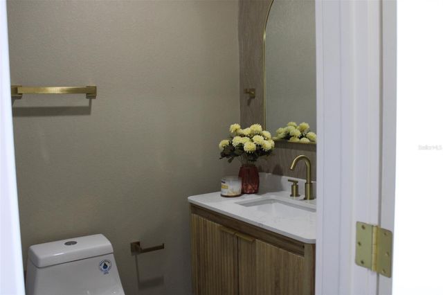 3209 E FRIERSON AVENUE, Tampa, FL 33610