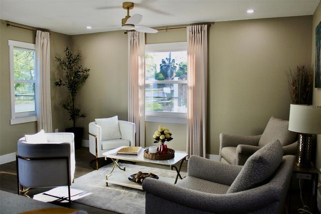 3209 E FRIERSON AVENUE, Tampa, FL 33610