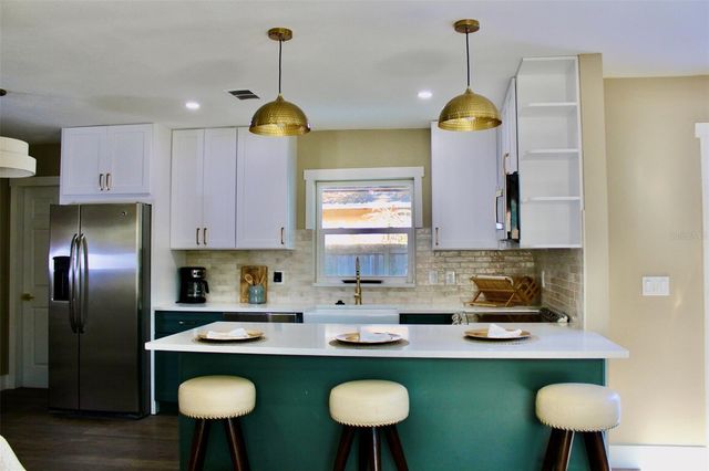 3209 E FRIERSON AVENUE, Tampa, FL 33610