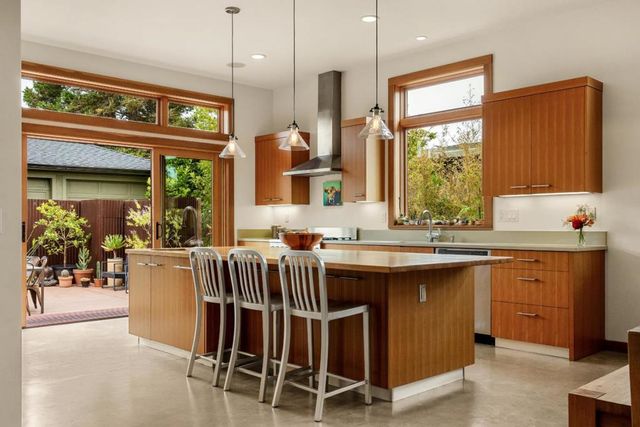 160 Alta Avenue, Santa Cruz, CA 95060