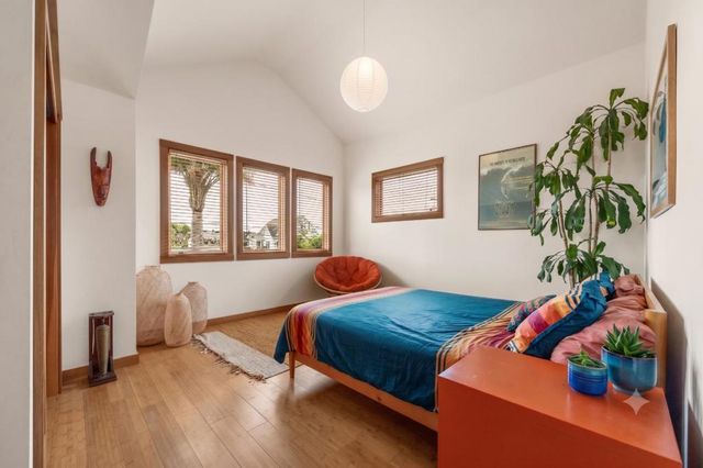 160 Alta Avenue, Santa Cruz, CA 95060