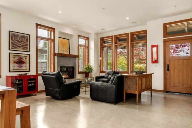 160 Alta Avenue, Santa Cruz, CA 95060