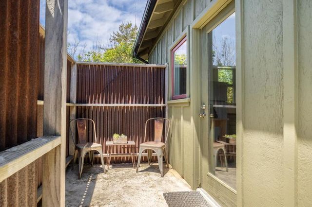 160 Alta Avenue, Santa Cruz, CA 95060