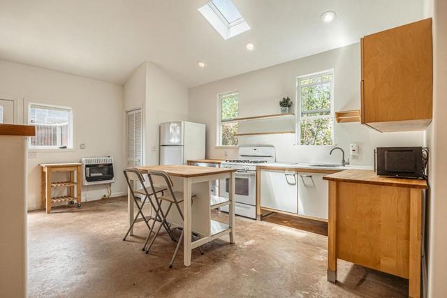 160 Alta Avenue, Santa Cruz, CA 95060