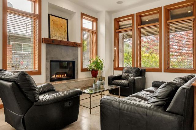 160 Alta Avenue, Santa Cruz, CA 95060
