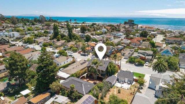 160 Alta Avenue, Santa Cruz, CA 95060