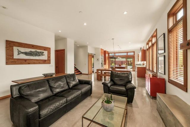 160 Alta Avenue, Santa Cruz, CA 95060