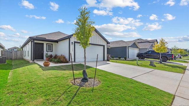 13827 Hidden Oasis, San Antonio, TX 78253