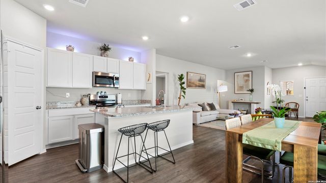 13827 Hidden Oasis, San Antonio, TX 78253